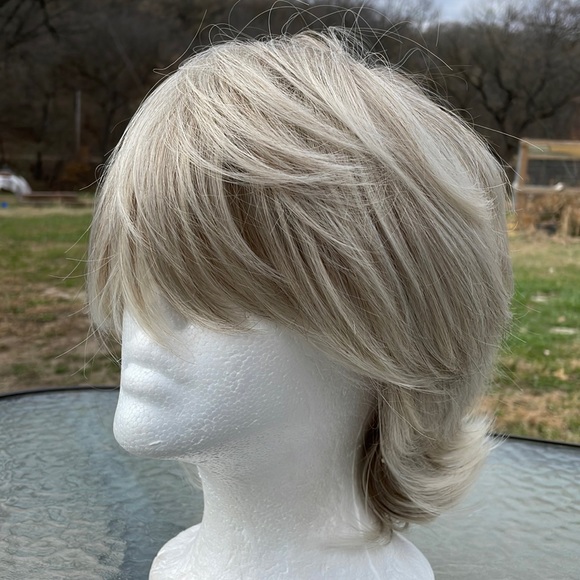 imOgen Other - NWT platinum blonde silverwhite grey blonde wig short 9” shaggy layers men’s wig